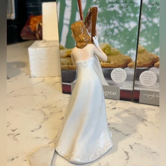 Weddingstar porcelain bride and groom cake topper - Picture 8 of 13